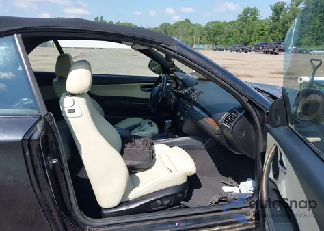 2010 BMW 128I z USA, uszkodzony, nr VIN WBAUN1C54AVH81805